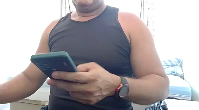 danilostorm7 online show from December 16, 2024, 6:05 pm