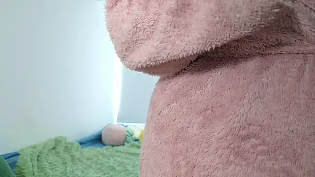 damn that booty online show from July 20, 2026, 1:35 pm
