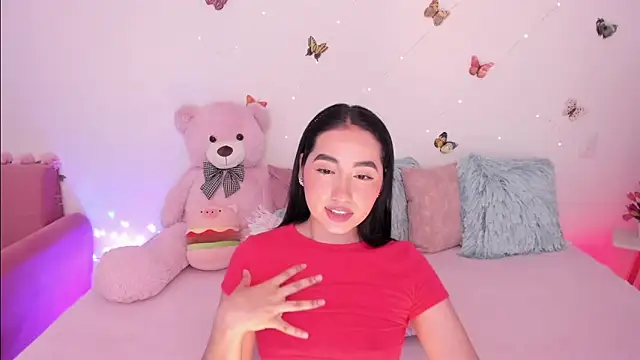 Snapshot of Zara_uwu_ chatting on April 23, 2026, 12:15 pm Zara uwu online show from April 23, 2026, 12:15 pm