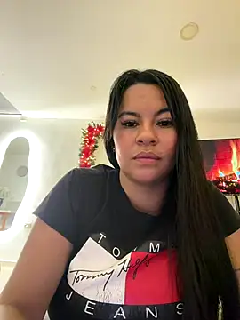 Margaret Saunders online show from December 16, 2025, 5:23 am