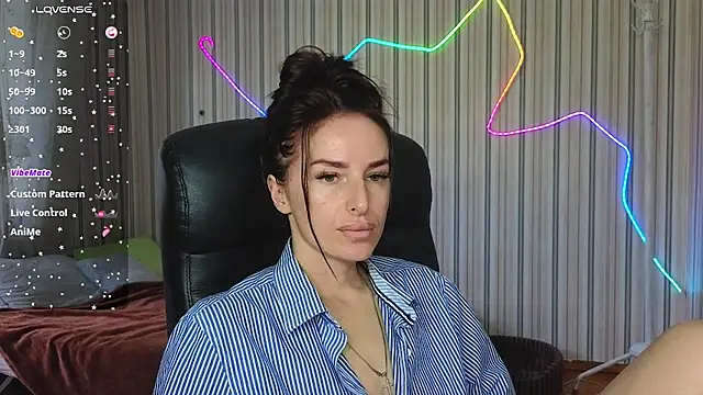 Snapshot of xx_adrihanna_xx chatting on July 16, 2026, 9:15 am xx adrihanna xx online show from July 16, 2026, 9:15 am
