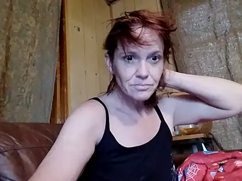 Snapshot of spundarella420 chatting on July 21, 2026, 3:14 pm spundarella420 online show from July 21, 2026, 3:14 pm