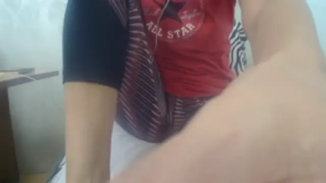 Web Lady online show from April 21, 2026, 5:03 am