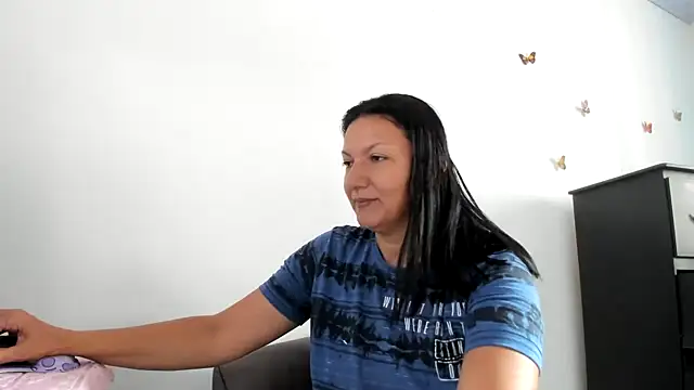 Angelblue  online show from January 15, 2025, 2:02 pm