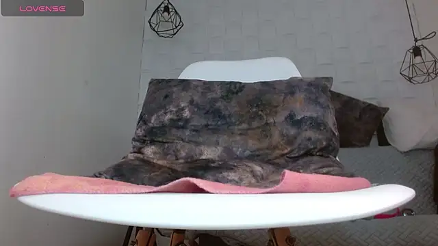 wendy rivera  online show from January 9, 2025, 11:36 am