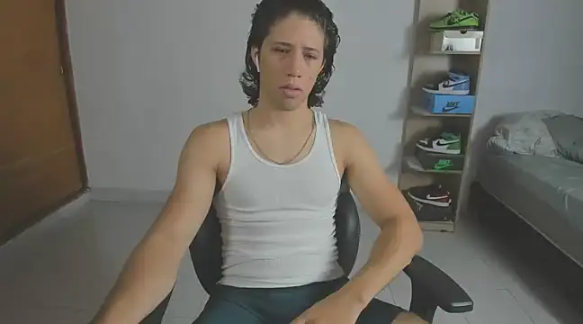 imtonny19 online show from February 17, 2025, 10:03 pm