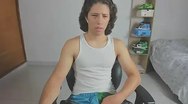 imtonny19 online show from March 1, 2025, 2:23 pm