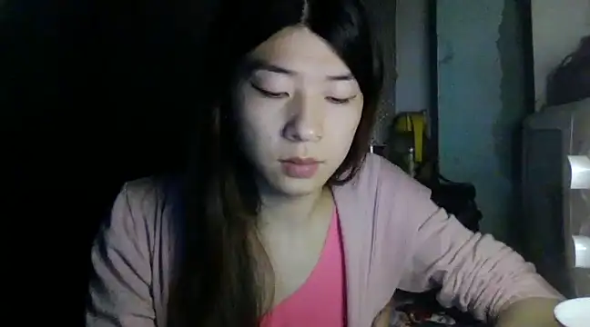 CarlyJoy online show from February 6, 2025, 6:24 pm