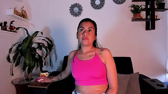 im amber online show from March 11, 2026, 1:17 pm