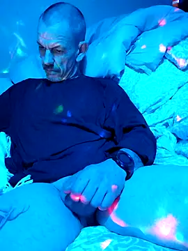 Snapshot of deepstroker42071 chatting on December 23, 2025, 5:49 am deepstroker42071 online show from December 23, 2025, 5:49 am