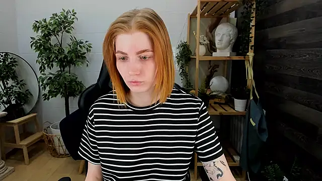 Mira  Blush online show from March 15, 2025, 6:25 am