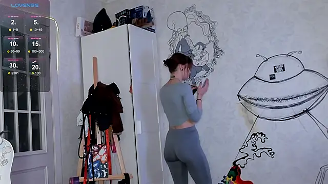 Snapshot of Sunny_Mouse_ chatting on January 15, 2025, 6:19 pm Sunny Mouse online show from January 15, 2025, 6:19 pm