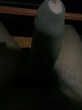 Yurt000 online show from January 31, 2025, 5:53 pm