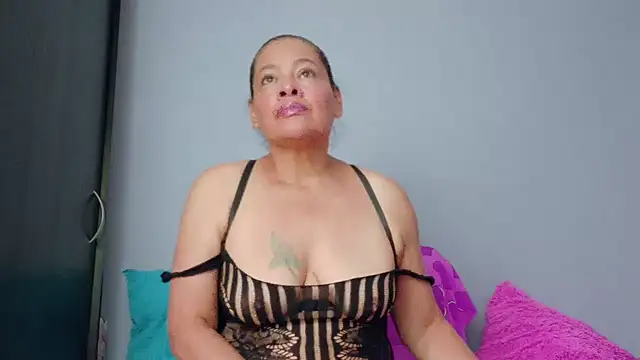 TifanyNasty online show from November 8, 2025, 1:06 am