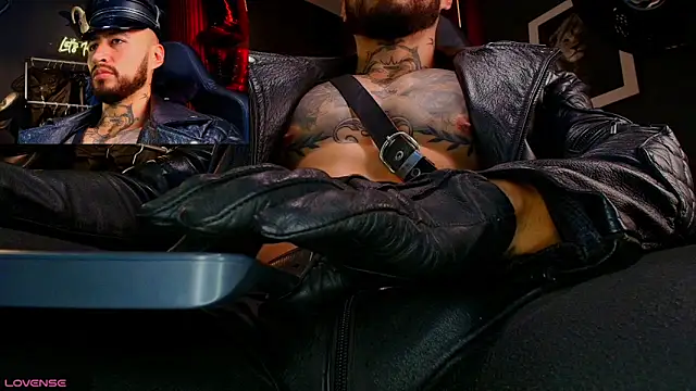 billyMayer  online show from November 30, 2025, 6:23 pm