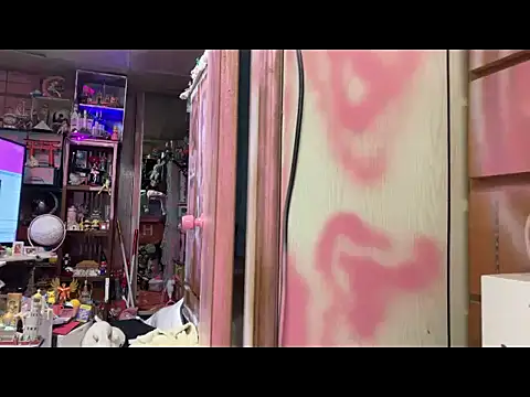 Snapshot of JesuAdam chatting on April 4, 2026, 2:14 pm JesuAdam online show from April 4, 2026, 2:14 pm