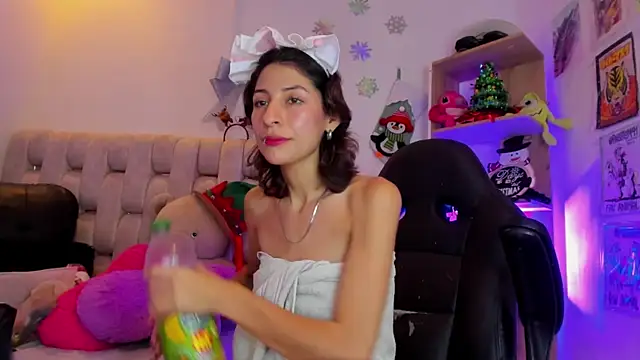 Gorgeous Team online show from December 18, 2024, 11:40 pm