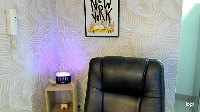 sexyyykloee online show from January 28, 2025, 7:11 am