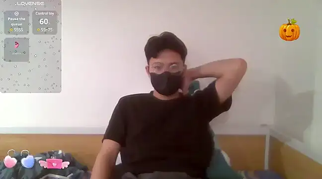 Gwencloudy online show from January 3, 2025, 1:58 pm