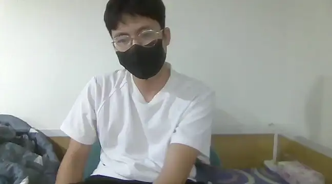 Gwencloudy online show from January 8, 2025, 2:56 pm