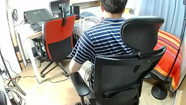 Snapshot of Jackvanlee chatting on July 3, 2026, 6:53 am Jackvanlee online show from July 3, 2026, 6:53 am