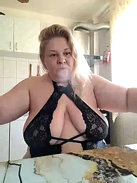 AriannaMilf online show from September 15, 2025, 6:02 am