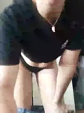 bruna safadinhaa online show from December 2, 2024, 3:47 pm