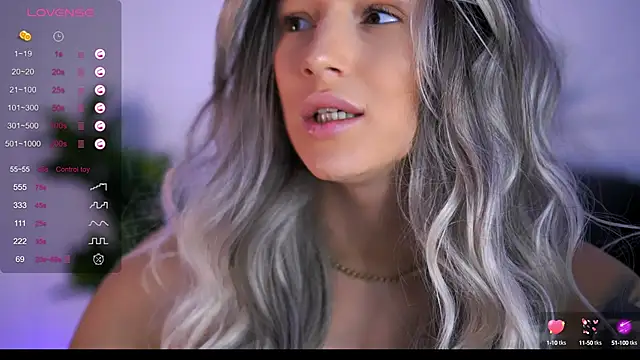 Snapshot of AishaCarter chatting on September 8, 2025, 5:34 pm AishaCarter online show from September 8, 2025, 5:34 pm