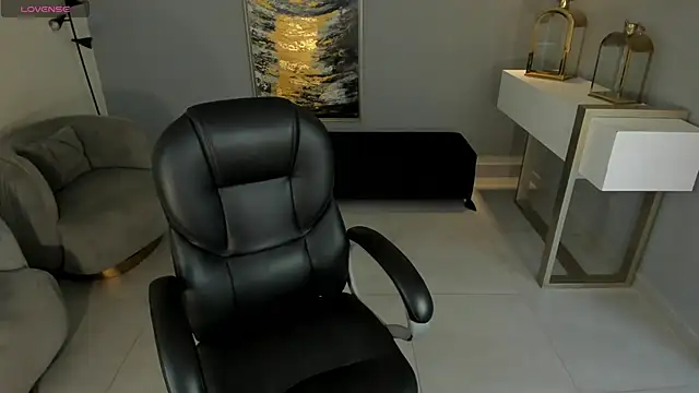 AlessiaCorleone  online show from February 24, 2025, 10:14 pm