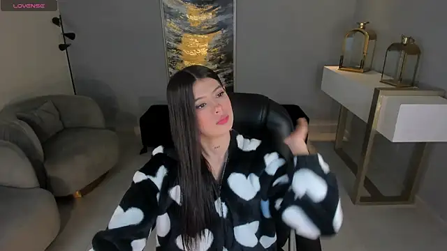 AlessiaCorleone  online show from February 25, 2025, 11:11 pm