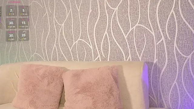 AlessiaCorleone  online show from April 7, 2026, 9:37 pm