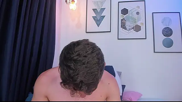 Snapshot of Juan_Castano chatting on January 4, 2025, 4:01 am Juan Castano online show from January 4, 2025, 4:01 am