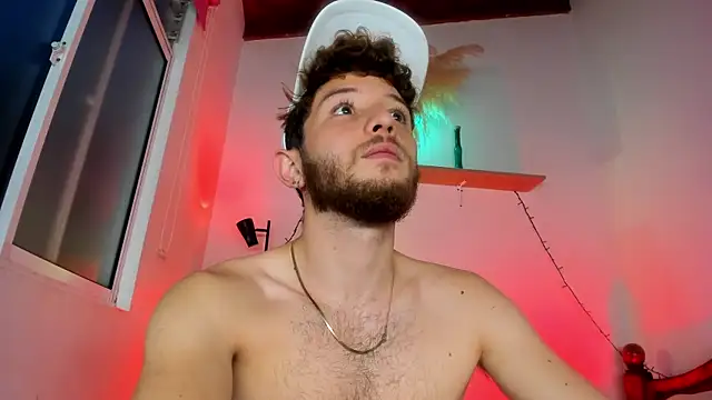 Snapshot of Juan_Castano chatting on November 30, 2025, 10:58 pm Juan Castano online show from November 30, 2025, 10:58 pm