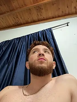 Snapshot of Juan_Castano chatting on January 12, 2026, 3:23 am Juan Castano online show from January 12, 2026, 3:23 am