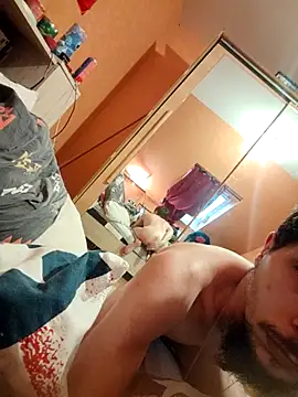 Snapshot of Luka932 chatting on February 9, 2026, 8:40 am Luka932 online show from February 9, 2026, 8:40 am