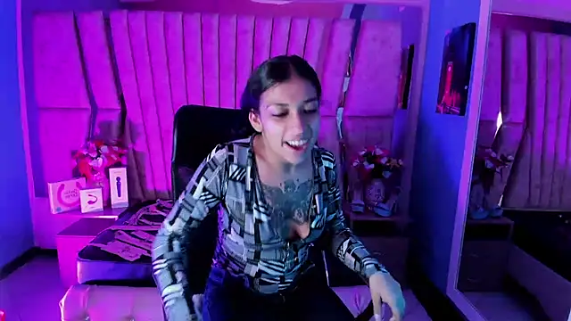 TeennNaugthy18 online show from February 10, 2025, 2:30 am