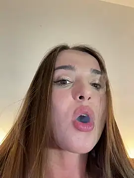 MeIisaLove online show from December 30, 2024, 4:53 am