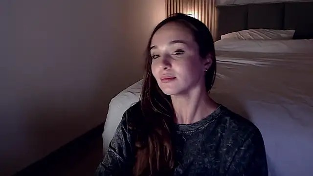 MeIisaLove online show from January 17, 2025, 9:17 pm