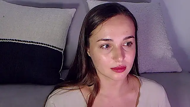 MeIisaLove online show from February 3, 2025, 5:14 pm