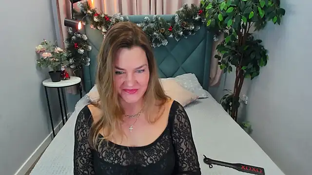 Adele Russo online show from January 4, 2025, 4:11 pm