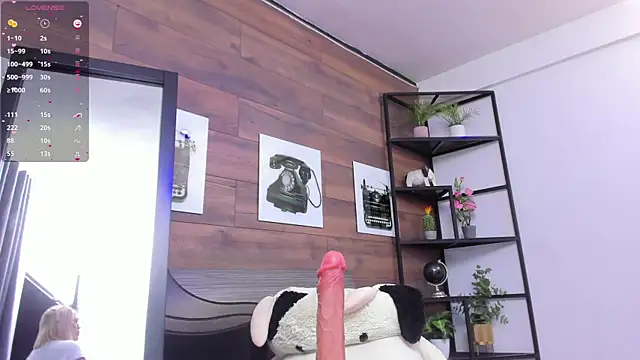 KatyaBlonding online show from January 28, 2025, 4:52 pm