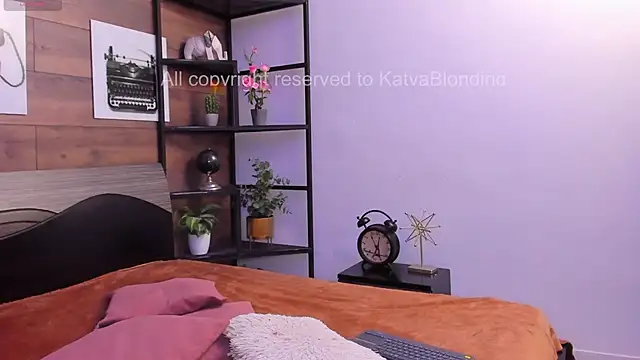 KatyaBlonding online show from October 22, 2025, 3:12 pm