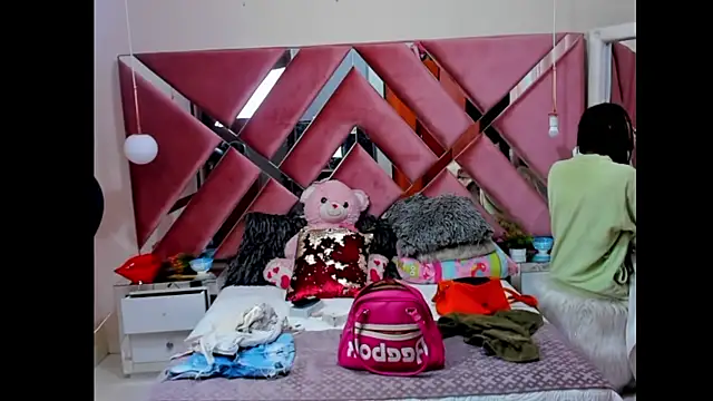 sexy sofia xx online show from March 1, 2025, 2:04 am