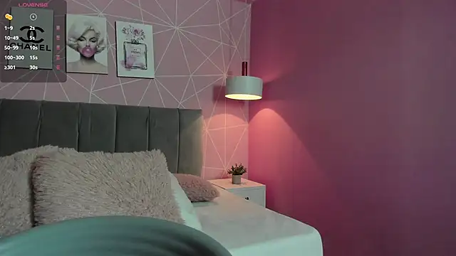 dolly zoe online show from March 21, 2025, 5:21 am