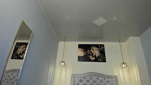 ayshel   online show from March 21, 2025, 3:44 am