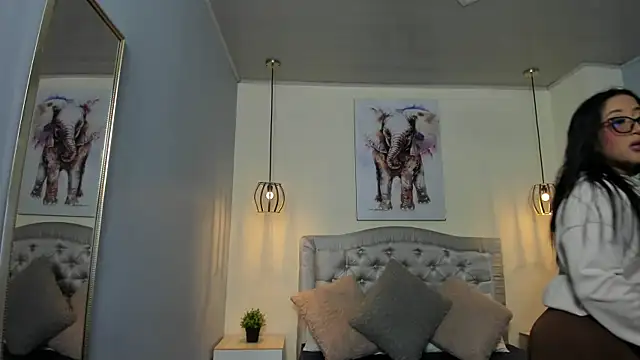 Snapshot of ayshel__ chatting on May 22, 2026, 5:36 am ayshel online show from May 22, 2026, 5:36 am