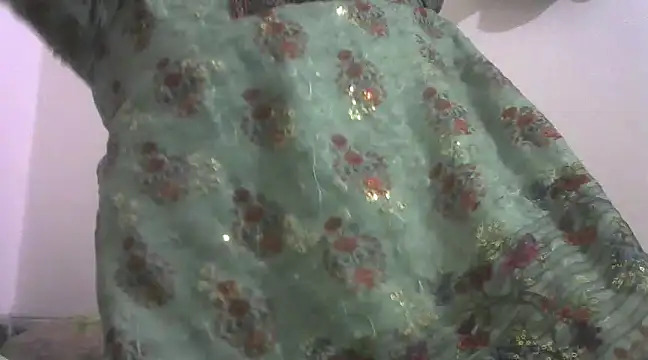 shekira99 online show from January 18, 2025, 7:26 pm