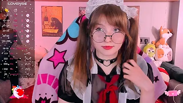 AliceLanley online show from December 15, 2024, 12:06 pm