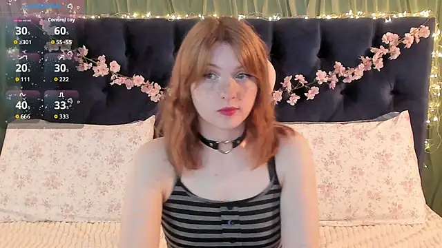 Snapshot of AliceLanley chatting on June 19, 2026, 2:32 pm AliceLanley online show from June 19, 2026, 2:32 pm