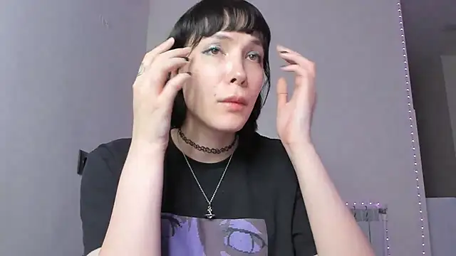 dollmore online show from February 27, 2025, 8:20 pm